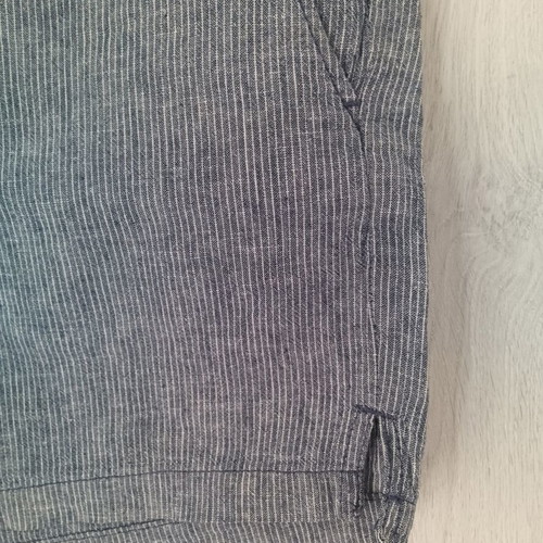 H&M linen women's shorts size 36 used, blue with white stripes