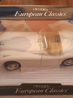 Αυτοκινητάκι Ertl European Classics 1948 Jaguar XK120 1:18 καινούργιο, άσπρο