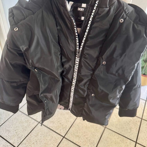 DKNY girls' jacket like new, size 8, wide fit