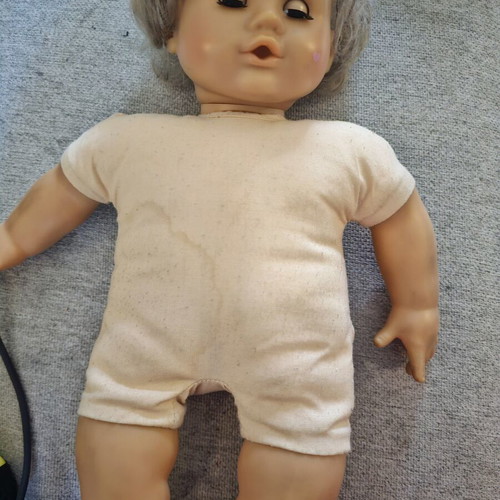 Mattel Talking Doll 1995 used with electronic mechanism and pink heart