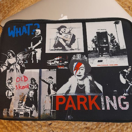 Laptop/tablet case 13 inch punk design like new
