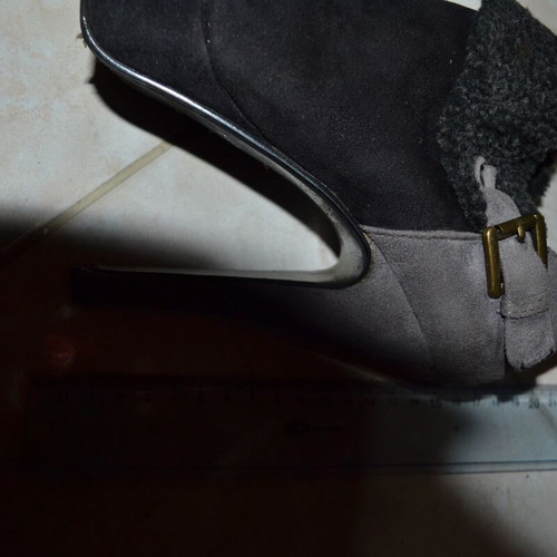 Suede ankle boots used, size 37, black and gray