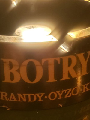 Botrys ashtrays used, pack of 4, plastic