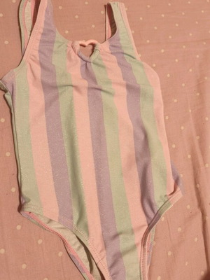 Girls' swimsuit for 4 years old like new, Dpam multicolor