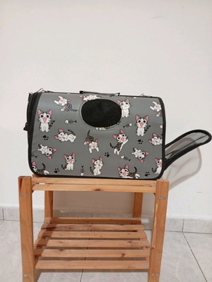 Cat carrier bag like new, gray handbag