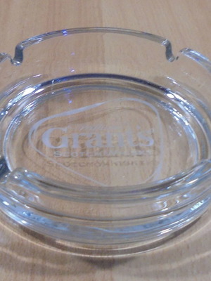 Grant's scotch whisky διαφημιστικό γυάλινο τασάκι #2 καινούργιο