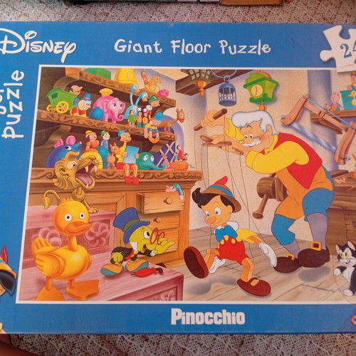 Disney Giant Floor Puzzle Pinocchio used, 24 pieces, Ravensburger