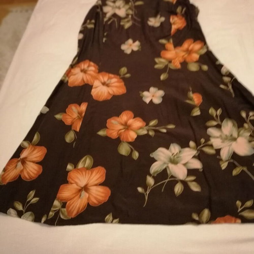 Prisma women's dress with floral pattern, size 44, like new, brown