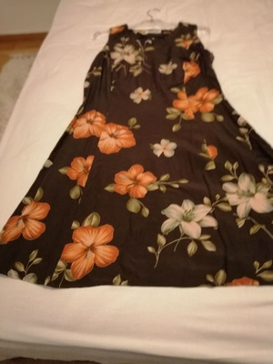 Prisma women's dress with floral pattern, size 44, like new, brown