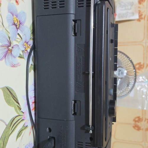 Philips AW 7324 double cassette player with radio