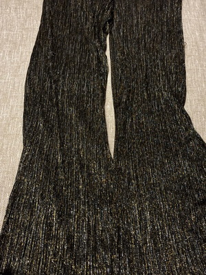 Zara pants black size S used, fitted top and wide bottom
