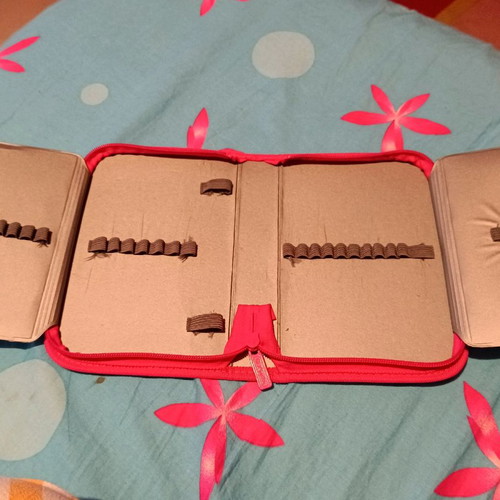 Pencil case suitcase used in excellent condition