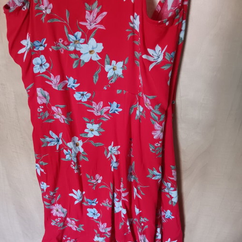 Red floral dress large H&M like new