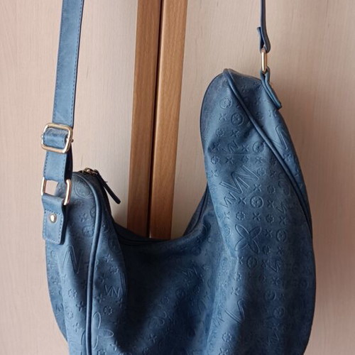 Bag crossbody blue dark used