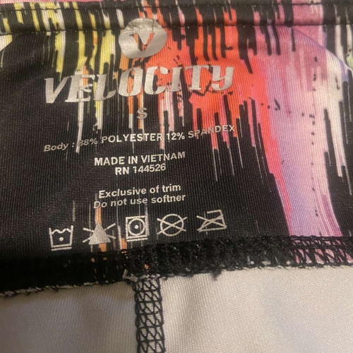 Velocity capri sports leggings used, size S