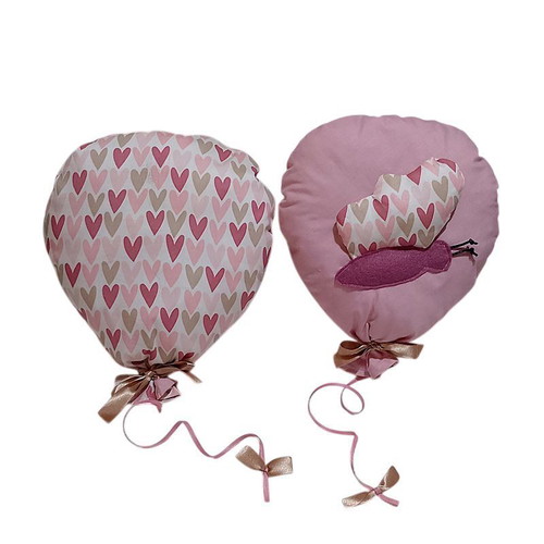 Set of 2 hanging decorative balloons pink and white with hearts
