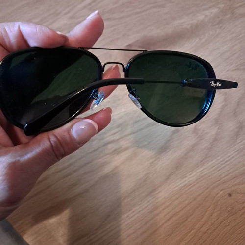 Ray Ban sunglasses like new, black