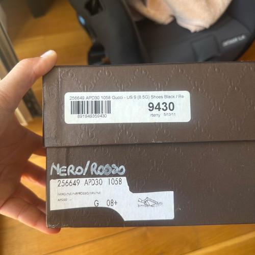 Gucci Tennis 83 sneakers size 42 like new with box and extra laces