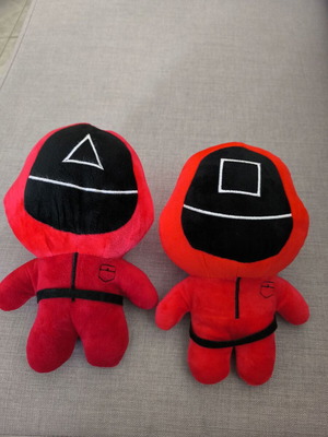 Squid Game plush guards set of 2, 25cm, like new