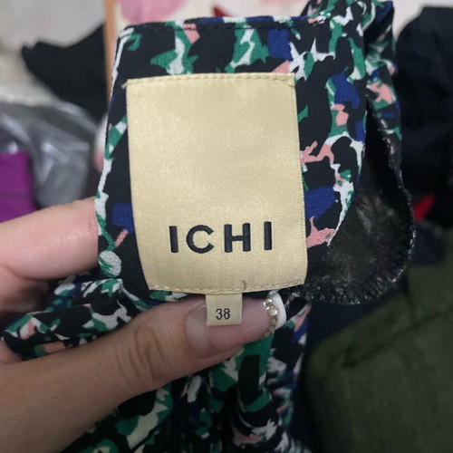 Ichi Pattern Blouse with 3/4 Sleeve like new, green
