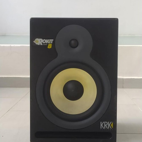 KRK Rokit 8 studio speaker used, powered