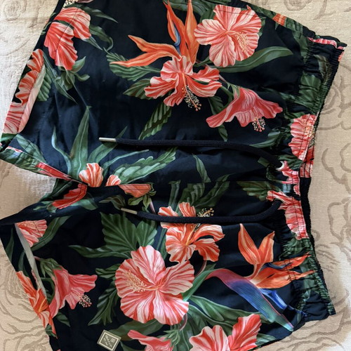 Gant floral swim shorts size S like new, colorful