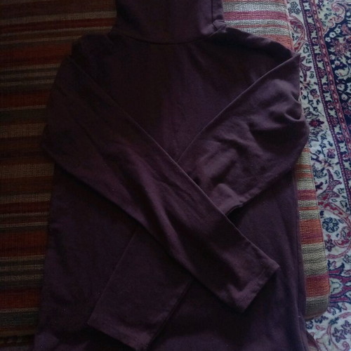 Long-sleeve shirt brown with fine turtleneck like new, size S