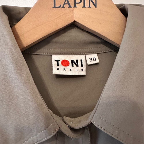 Women's shirt used, sizes M and L
