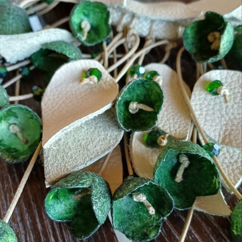 Leather necklace with leaves and cocoons new, beige and green