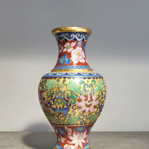 Handmade Cloisonne Vase like new with bronze floral designs