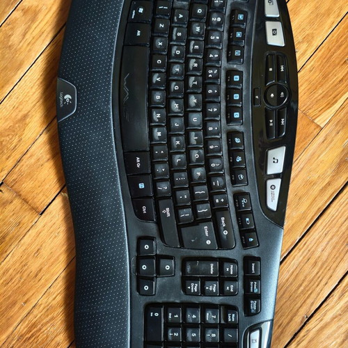 Logitech K350 keyboard used, ergonomic with Palm Rest