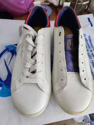 Renato Garini λευκά sneakers νούμερο 38 σαν καινούργιο