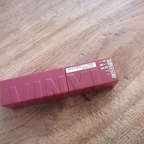 Maybellin Long-Lasting Matte Lipstick New