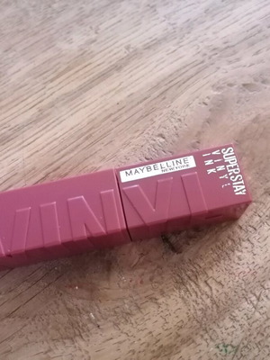 Maybellin Long-Lasting Matte Lipstick New