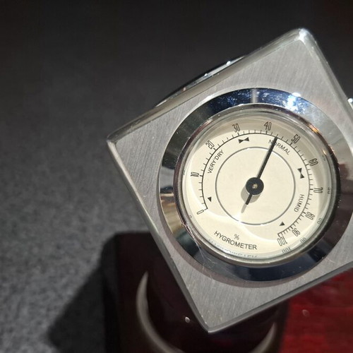 Vintage office set with rotating cube clock, thermometer & hygrometer on wooden base like new