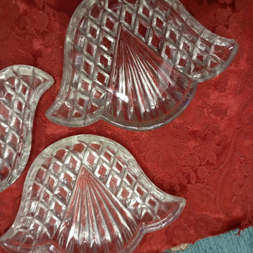 Vintage dessert plates set of 6 like new