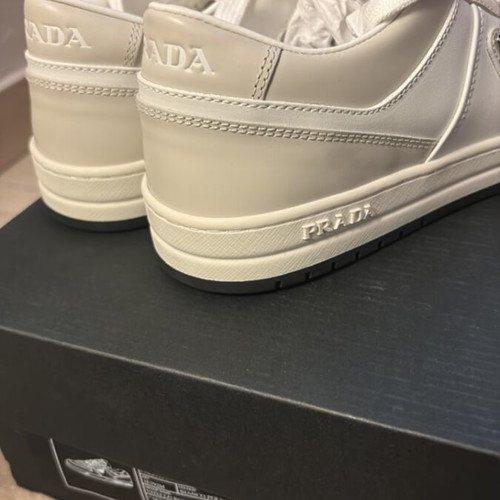Prada sneakers like new, size 39.5, white and beige
