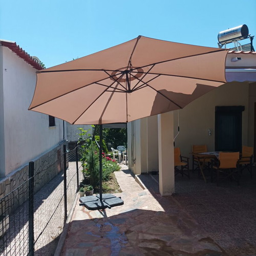 Garden umbrella 3.5m used with solar LED lights and weights