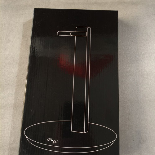 Headphone stand with built-in wireless charger