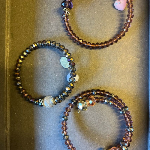 Bracelets like new, all together, adjustable size
