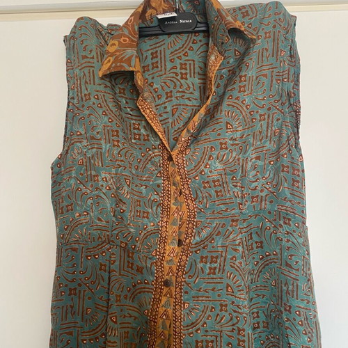 Maxi dress like new, sleeveless, multicolor, size M