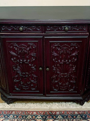 Neobaroque handmade buffet cabinet like new, mahogany