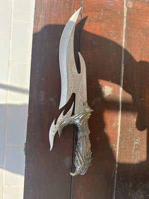 Decorative knife 30cm like new