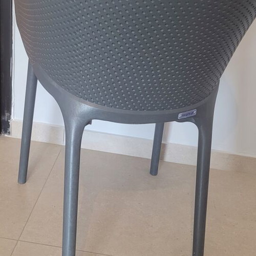 Sky armchairs set of 4 like new, dark grey polypropylene