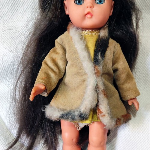 Bella doll used by Apergis company 1970s collectible