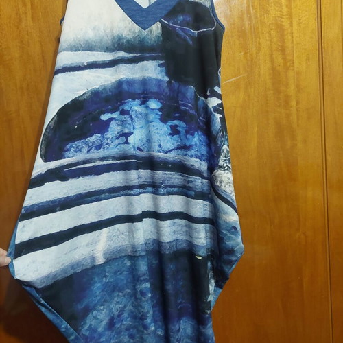 ALE printed dress like new, elastic, below knee, size S