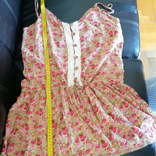 Sleeveless top with lace and adjustable cord, like new, pink and green