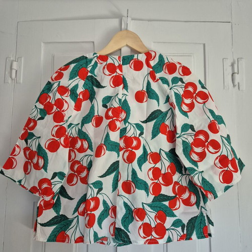 Benetton cherry print shirt XS like new, 3/4 sleeve, cotton