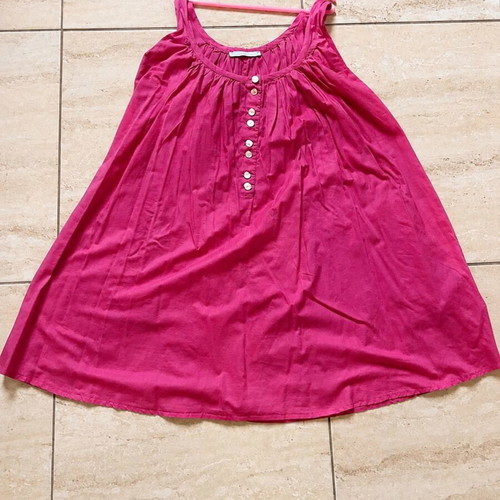 Fuchsia sleeveless blouse dress with pockets
