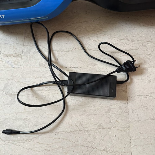 Hoverboard Blaupunkt like new with charger and carrying case